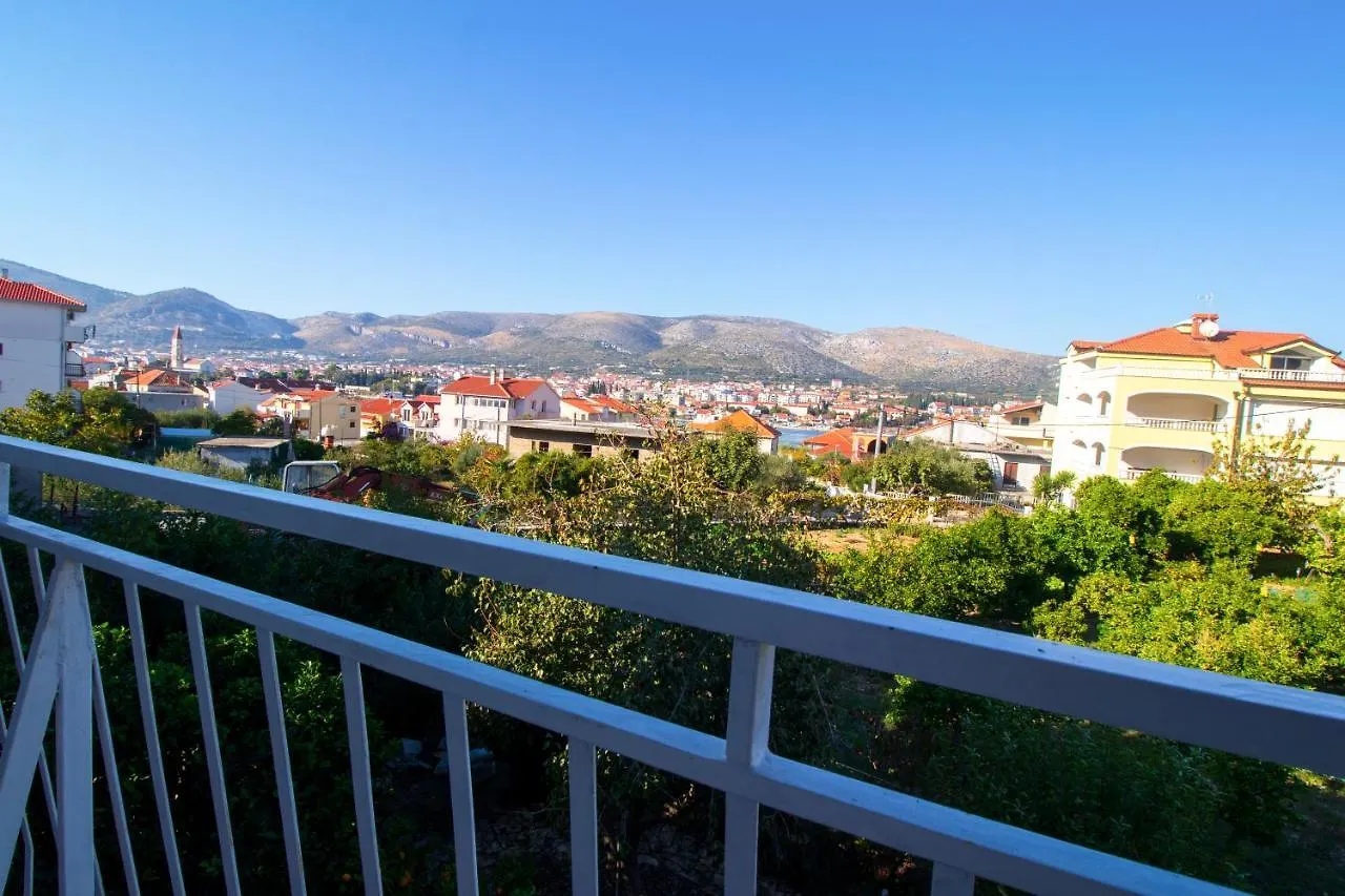 Apartments Erceg Trogir