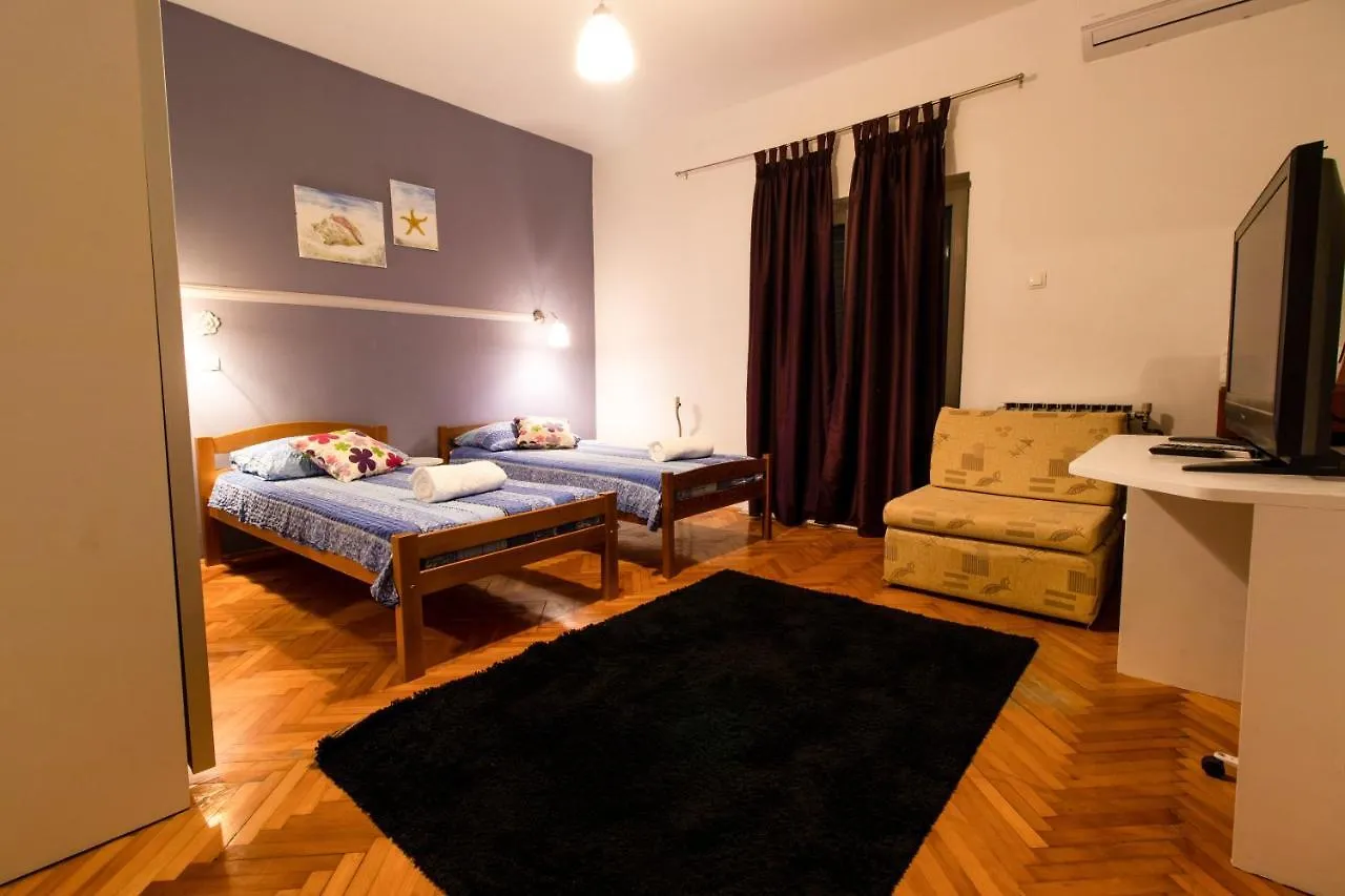 Apartments Erceg Trogir